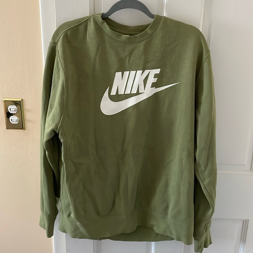 Brand new olive green Nike crewneck sweatshirt